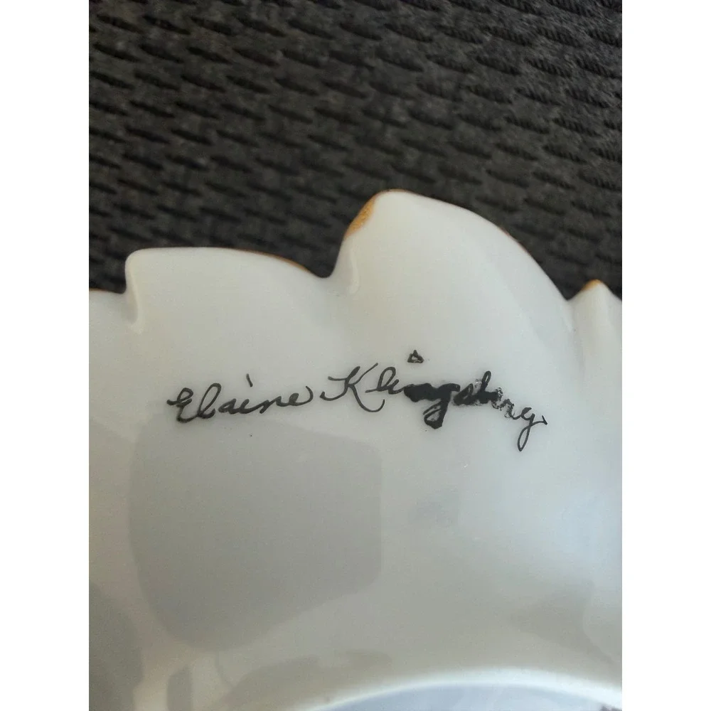 Elaine Klingenberg Hand Painted Porcelain Bird Leaf Nut Dish Gold Trim 6.5